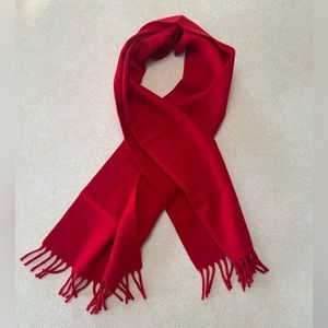 EUC Beautiful deep red winter scarf.